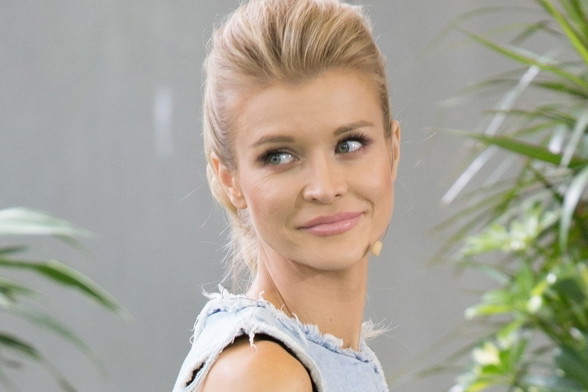 Joanna Krupa bez stanika