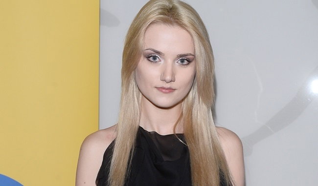 Marta Sędzicka ciemną blondynką