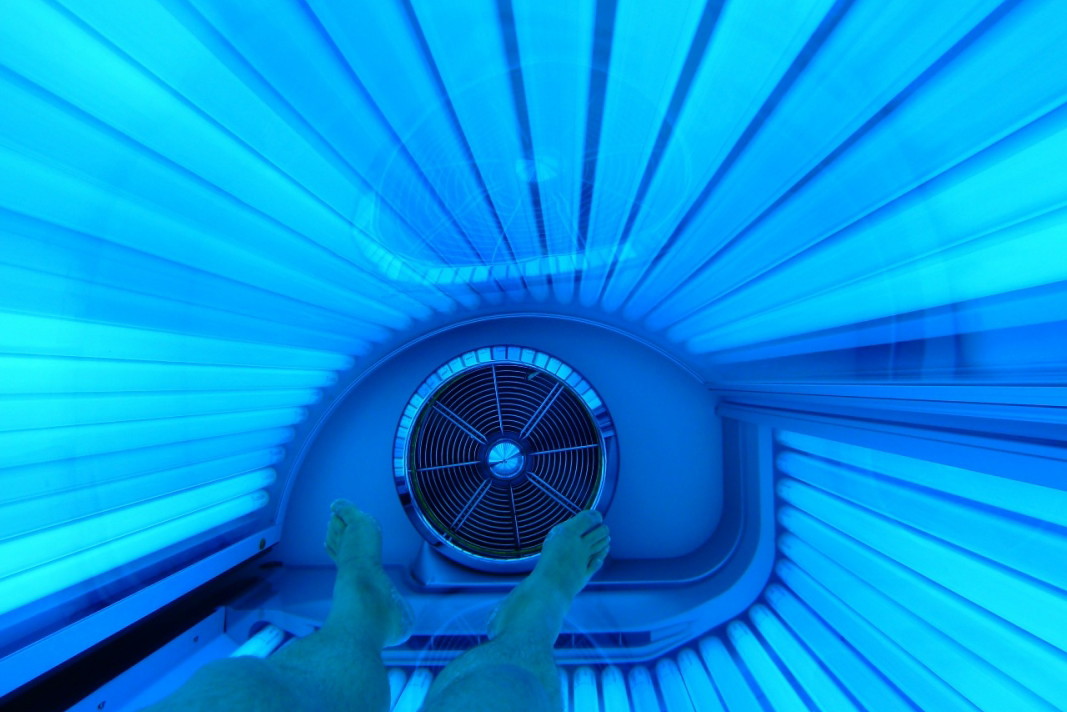 łóżko w solarium