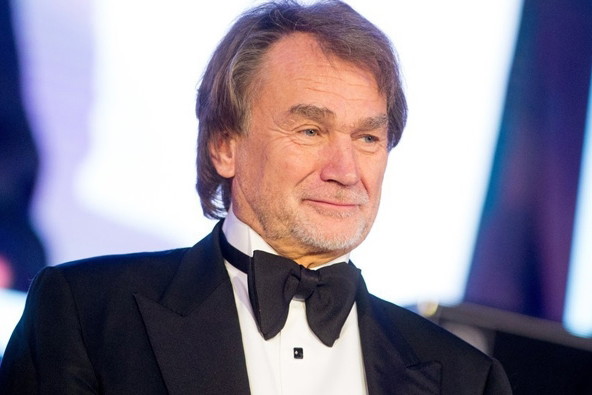 Ceremonię pogrzebową Jana Kulczyka przygotował scenograf Teatru Wielkiego-Opery Narodowej