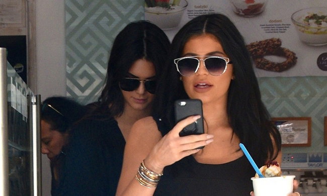Kendall Jenner, Kylie Jenner