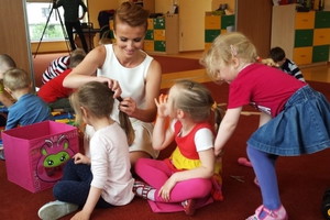 Katarzyna Zielińska została przedszkolanką! Mamy zdjęcia!