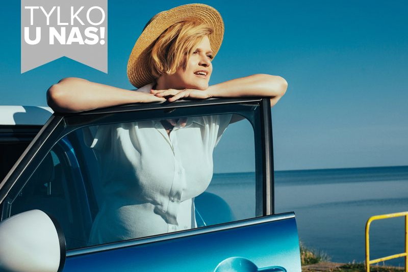 Katarzyna Figura w sesji na plaży dla Vivy