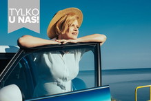 Katarzyna Figura w sesji na plaży dla Vivy