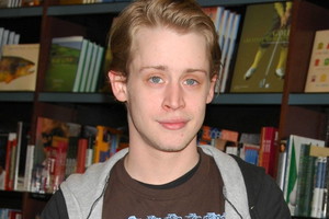 Macaulay Culkin wygwizdany na koncercie