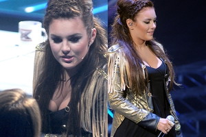 Cycki Ewy Farnej. Ewa Farna piersi. Ewa Farna w drugim odcinku X-Factora na żywo. Biust Ewy Farnej