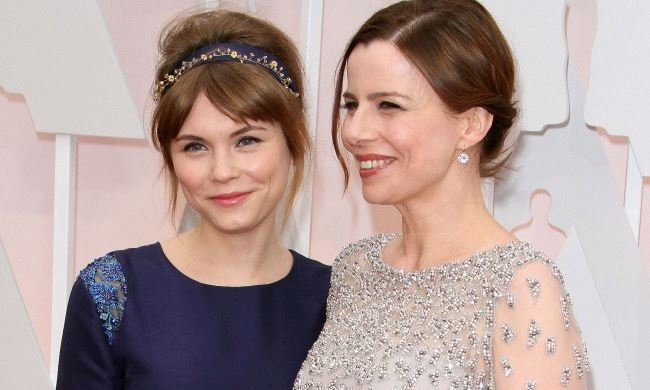 Agata Kulesza i Agata Trzebuchowska palą papierosy na Oscarach 2015