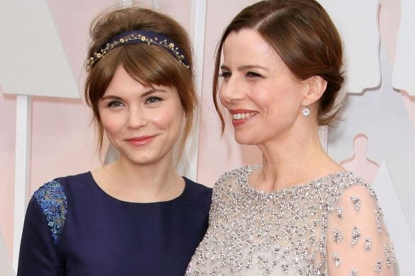 Agata Kulesza i Agata Trzebuchowska palą papierosy na Oscarach 2015