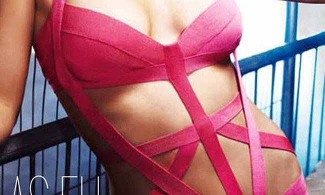 Ellie Goulding na okładce w samym bikini