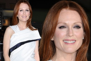 Julianne Moore w kreacji Prabala Gurunga