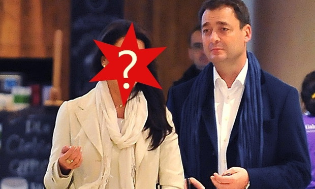 Jacek Rozenek z nową dziewczyną Katarzyną  na randce w centrum handlowym