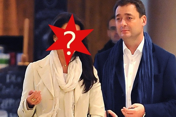 Jacek Rozenek z nową dziewczyną Katarzyną na randce w centrum handlowym