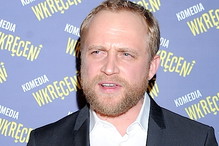 Piotr Adamczyk z brodą na premierze filmu "Wkręceni". Piotr Adamczyk broda