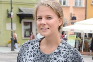 Wierzbicka traktuje biustonosz jak torebkę