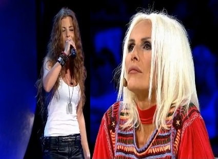 Jola Tubielewicz w Must Be the Music