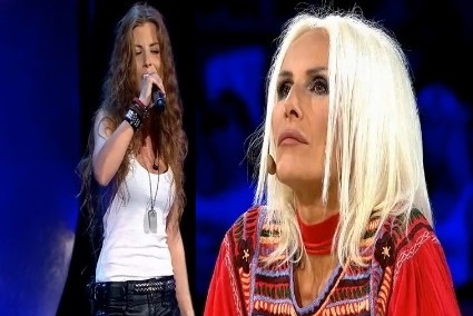 Jola Tubielewicz w Must Be the Music