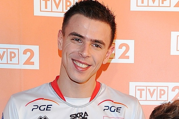 Mariusz Wlazły z synem na spacerze