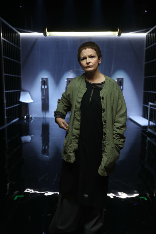 Dominika Ostałowska na próbach spektaklu