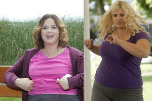 Edyta Jungowska i Elżbieta Romanowska na planie serialu "2XL"