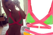 Doda w bikini