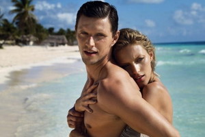 Sasha Knezevic i Anja Rubik kupili dom na Majorce