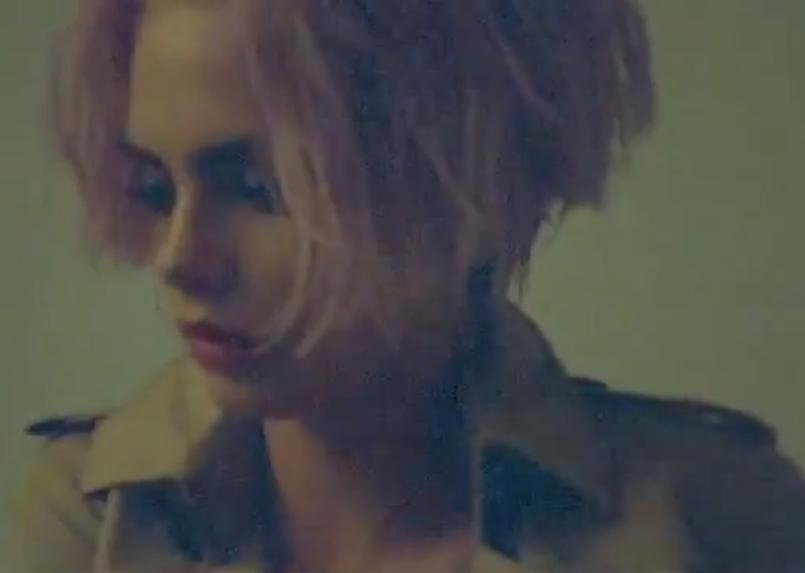Cara Delevingne dla "i-D"
