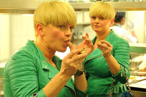 Katarzyna Figura na otwarciu restauracji "Akademia"