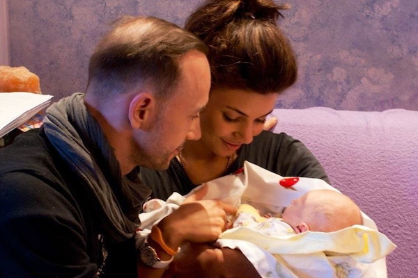 Wodzianka i Nergal z dzieckiem