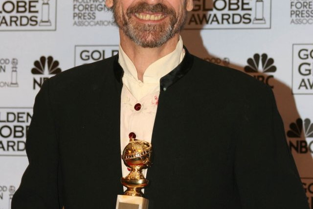 ALLONS_222350_Jeremy Irons 01