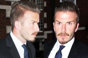 David Beckham z wąsami