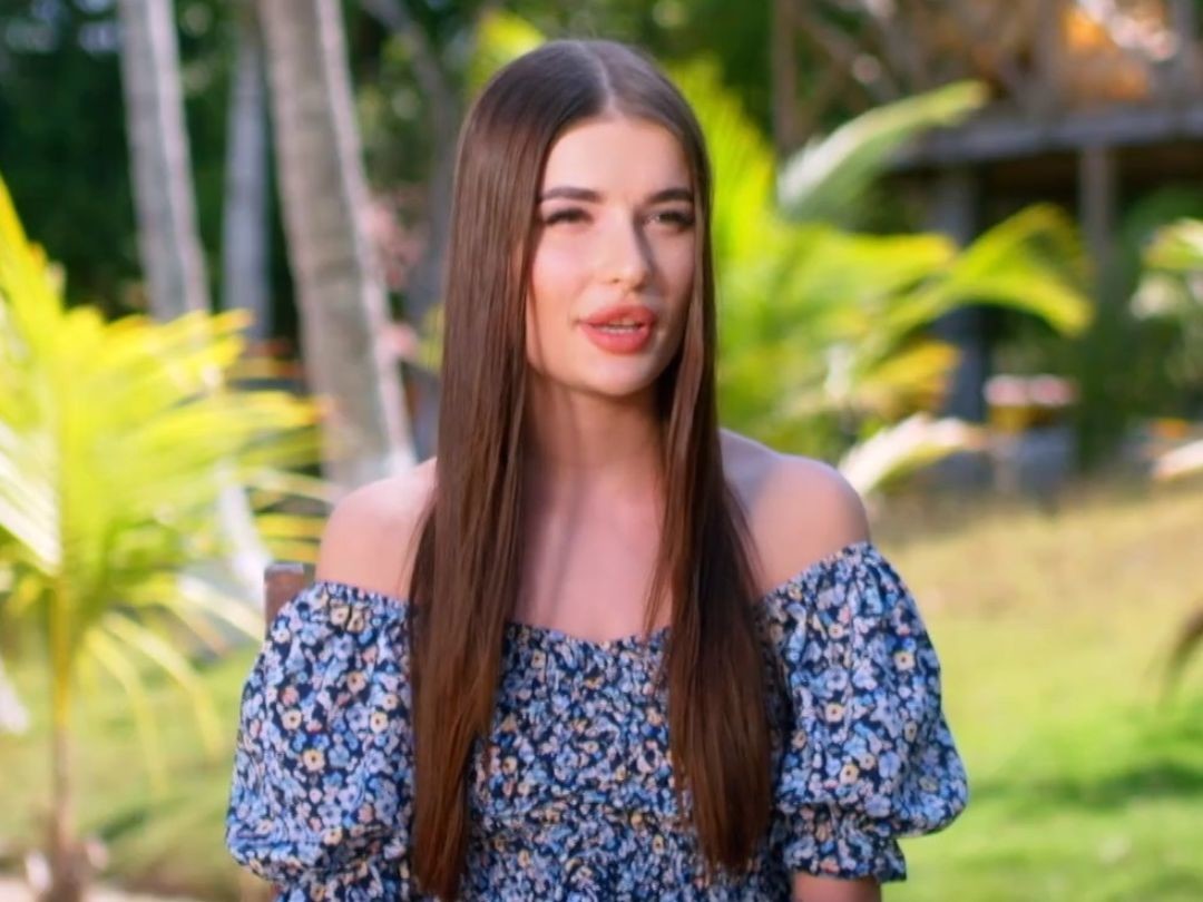 Karolina z Hotel Paradise przed zabiegami z medycyny estetycznej