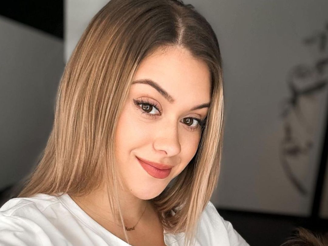 Sylwia Przybysz wyglądająca, jak Shakira