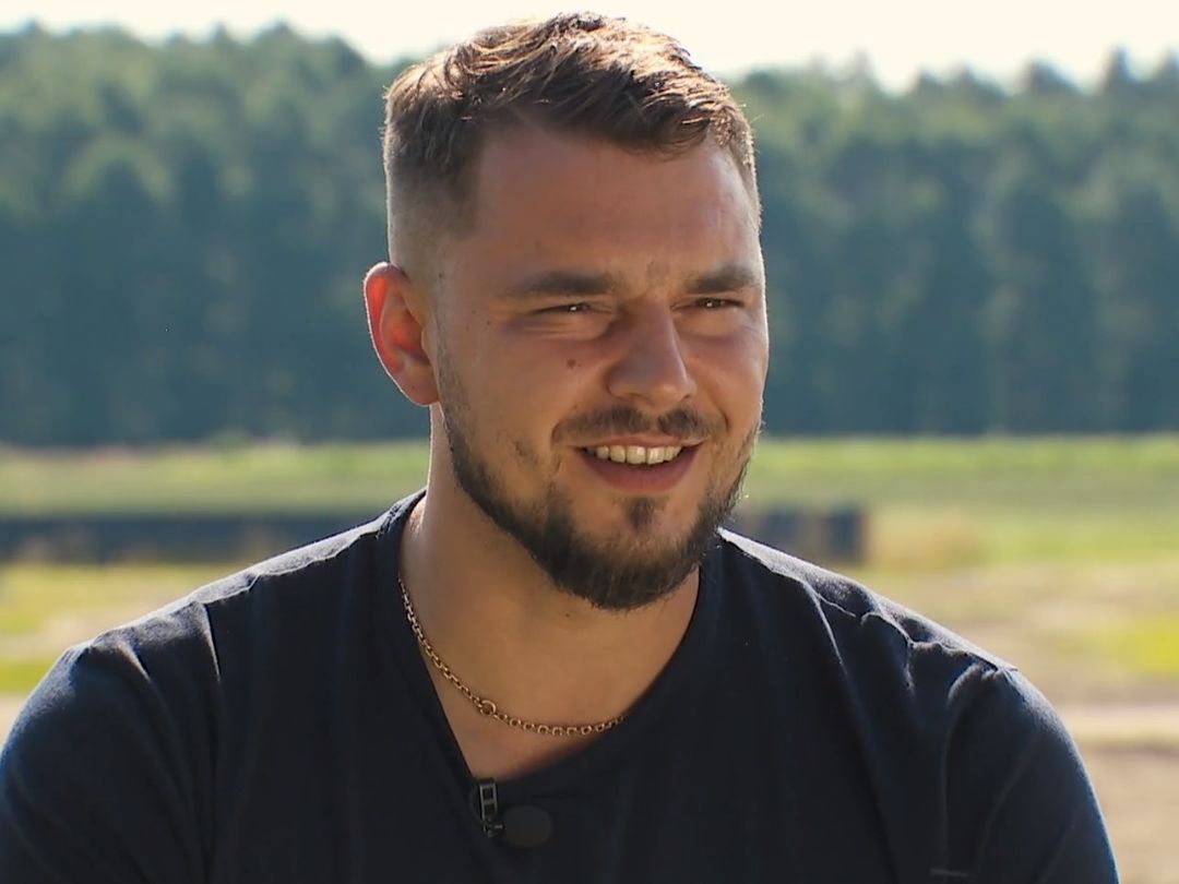 Artur  z Rolnik szuka żony na starych zdjęciach