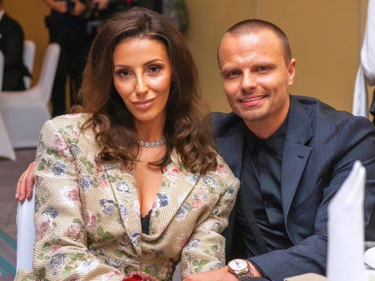 Marcin Hakiel z partnerką