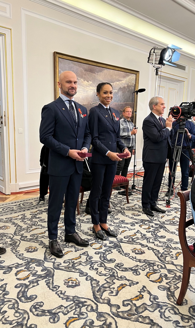 Omenaa Mensah i Rafał Brzoska