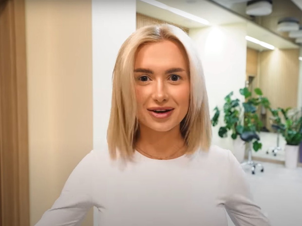 Wersow ścięła włosy