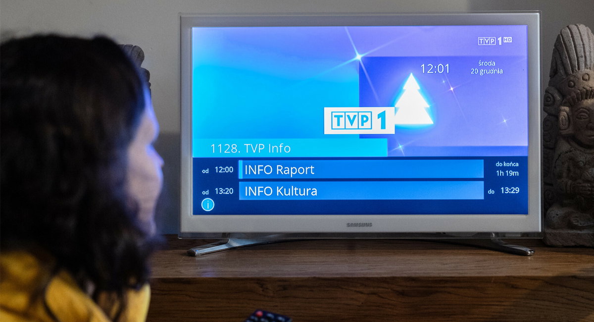 Czarna plansza na kanale TVP