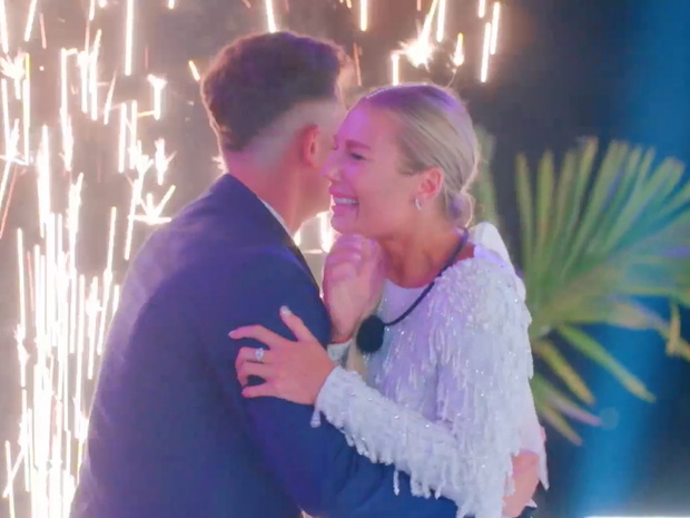 Agnieszka i Jędrzej wygrywają Hotel Paradise 8