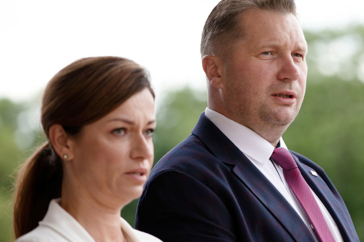 Kim jest żona Przemysława Czarnka