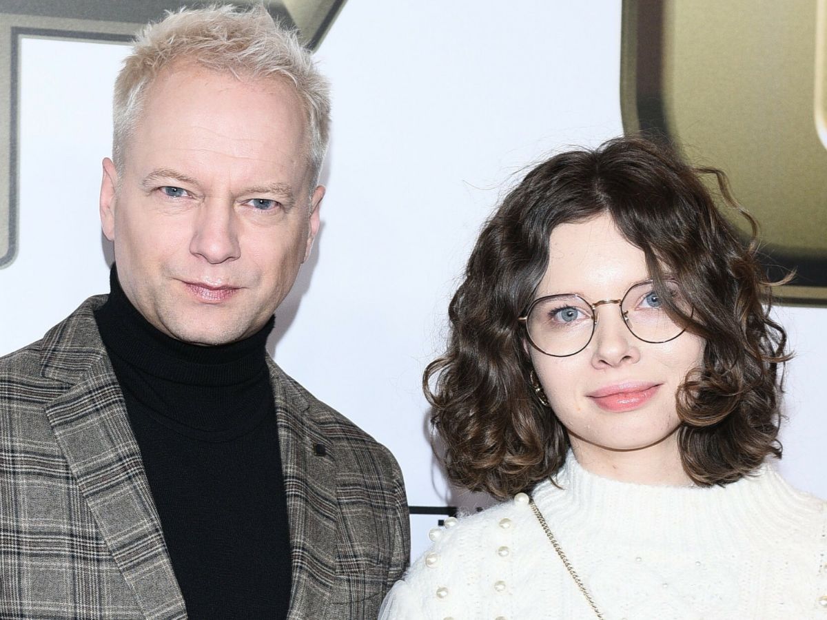 Maciej Stuhr z córką na premierze filmu Fuks 2