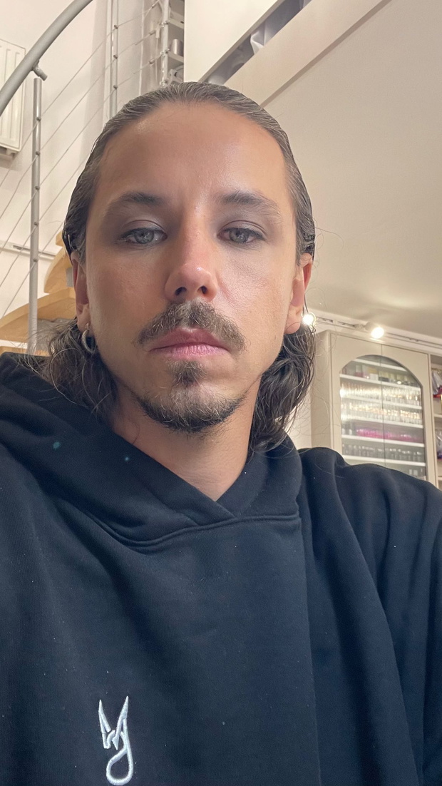 Michał Szpak spędza męski wieczór