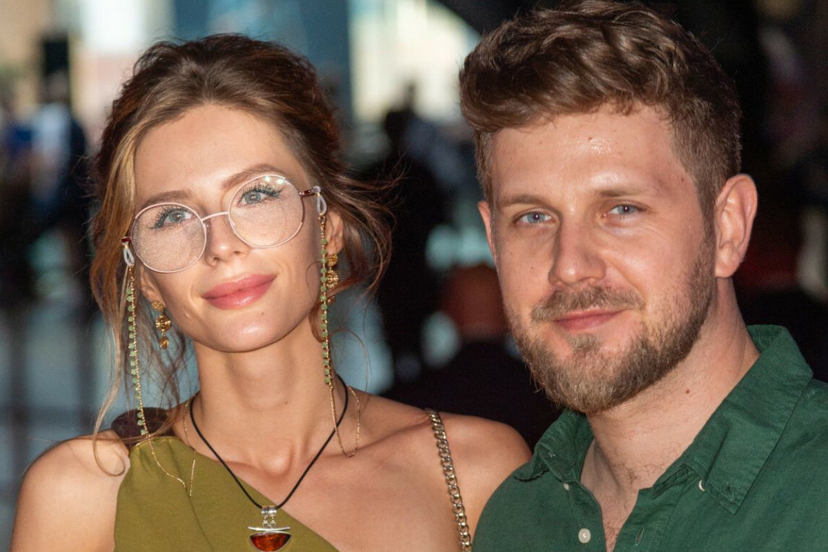 Antoni Królikowski pokazał zdjęcie z partnerką, a fani patrzą na jeden szczegół