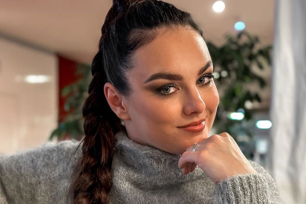 Odmieniona Ewa Farna