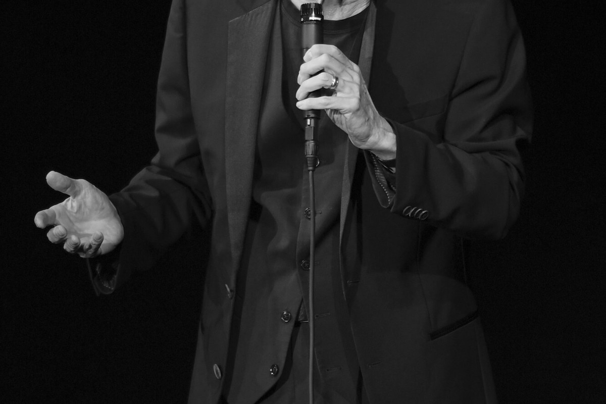 Richard Lewis