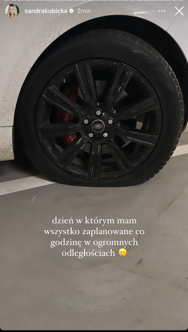 Kubicka przebita opona