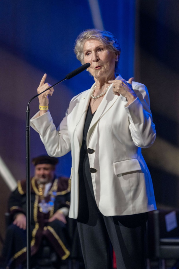 Irena Santor