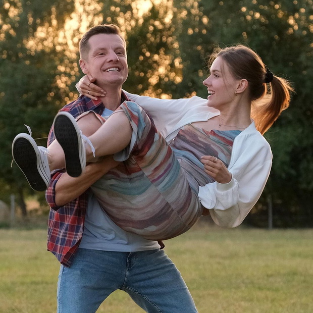 Rafał Mroczek czyli Paweł w M jak miłość z żoną