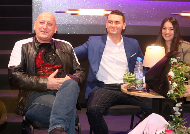 Jacek Wójcik i Conan Kaźmierski z dziewczyną w Tańcu z Gwiazdami