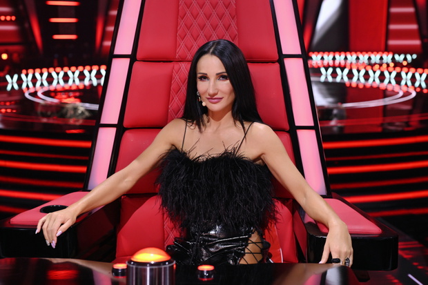 JUSTYNA STECZKOWSKA