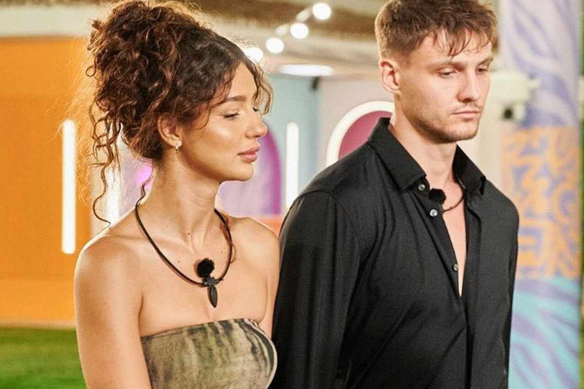 Laura i Armin Love Island
